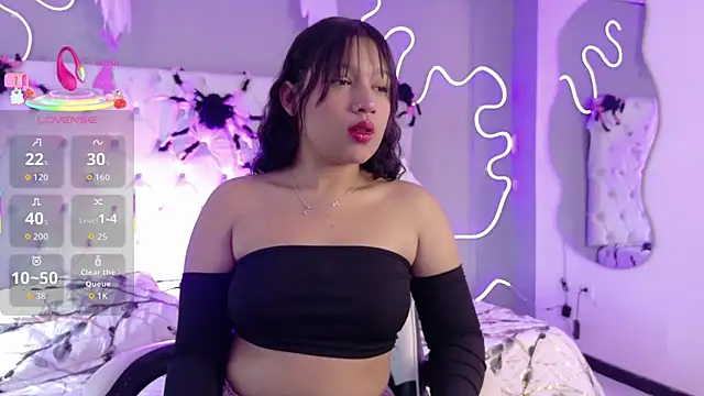 Emma visconti online show from October 2025 12:38:02 PM