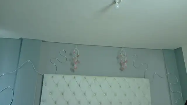 Emma visconti online show from September 2025 12:33:01 PM