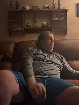 Stephanie1984 online show from April 2026 01:07:01 AM