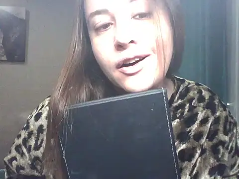 Snapshot of karina160000 chatting on February 2026 03:23:01 PM karina160000 online show from February 2026 03:23:01 PM