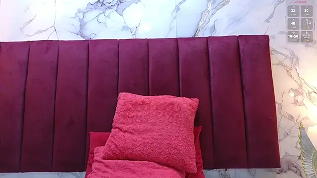 JeyJVazquez  online show from October 2025 01:45:01 PM