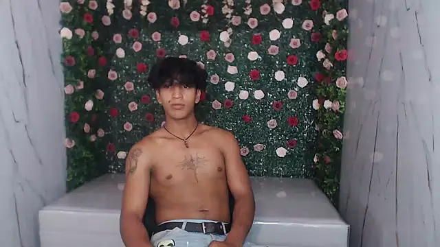 bull cam online show from November 2025 07:39:01 PM