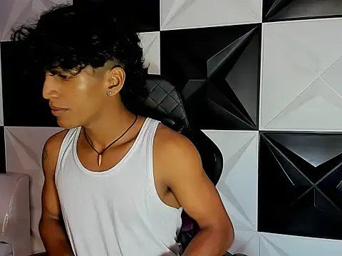 bull cam online show from September 2025 07:16:01 PM