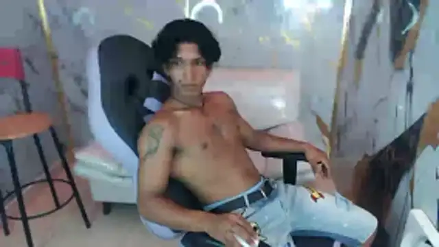 bull cam online show from November 2025 07:40:01 PM