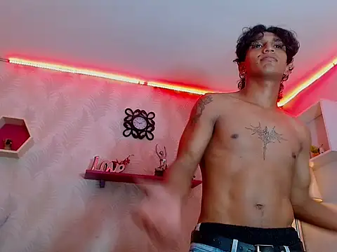 bull cam online show from October 2025 06:32:02 PM