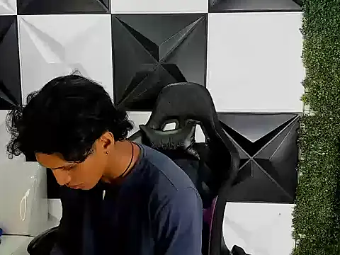 bull cam online show from September 2025 08:04:02 PM