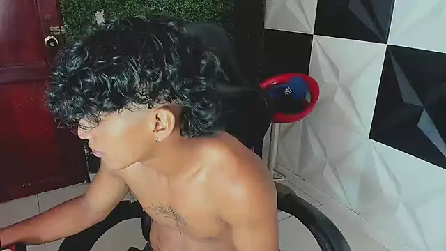 bull cam online show from October 2025 05:25:02 PM