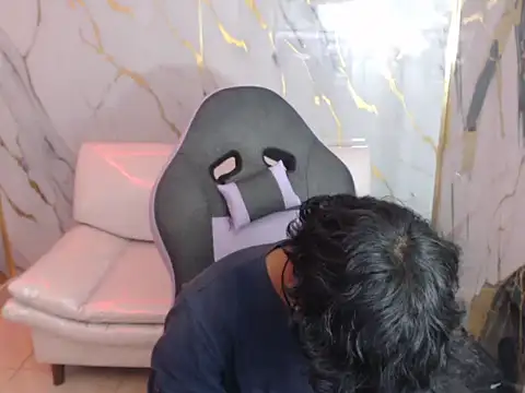 bull cam online show from October 2025 07:59:02 PM