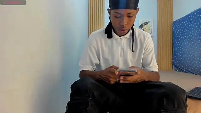 Jax Maliq online show from October 2025 02:15:01 AM
