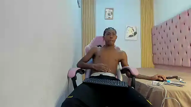 Jax Maliq online show from November 2025 02:59:01 AM