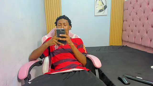 Jax Maliq online show from December 2025 02:00:01 AM
