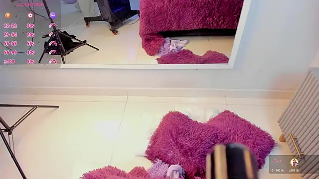 Mia Valentine  online show from February 2026 09:15:01 PM