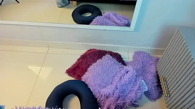 Mia Valentine  online show from April 2026 08:03:02 PM