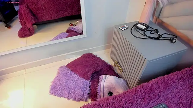 Mia Valentine  online show from February 2026 07:13:01 PM