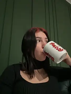 VampyScarlet online show from October 2025 04:10:01 AM