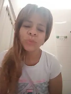 Snapshot of SofiaXDelRio chatting on June 2026 02:07:02 PM SofiaXDelRio online show from June 2026 02:07:02 PM