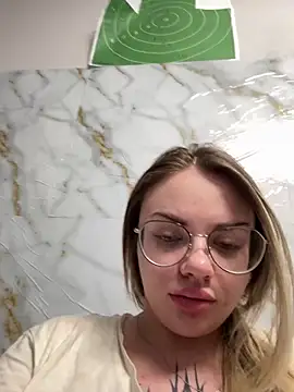 StasySweet online show from February 2026 06:27:01 AM