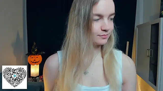 KerenFurguson online show from October 2025 07:43:01 PM