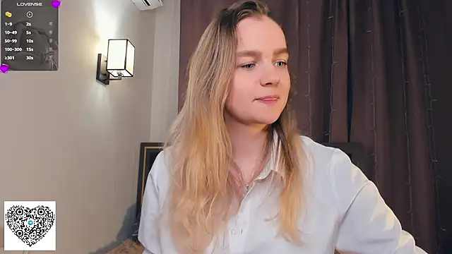 Snapshot of KerenFurguson chatting on September 2025 07:09:01 PM KerenFurguson online show from September 2025 07:09:01 PM