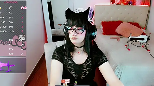 Lunyhose online show from November 2025 09:26:02 PM