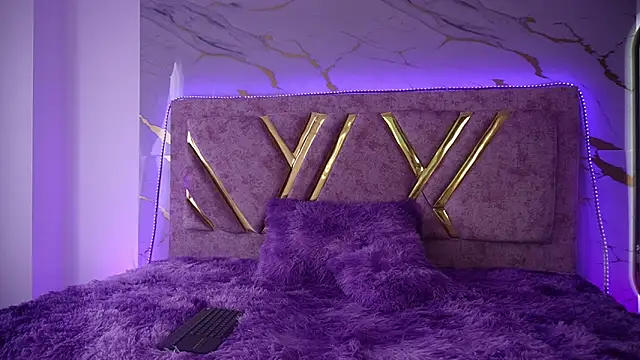 natasha vesper online show from December 2025 12:37:01 PM