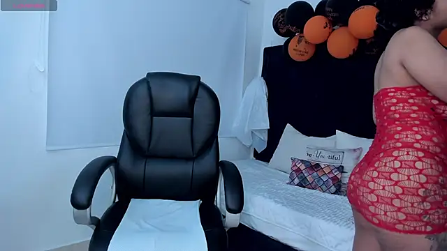 Snapshot of kate_lua chatting on October 2025 01:01:01 PM kate lua online show from October 2025 01:01:01 PM