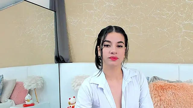 MiaDunoff online show from September 2025 09:21:02 PM