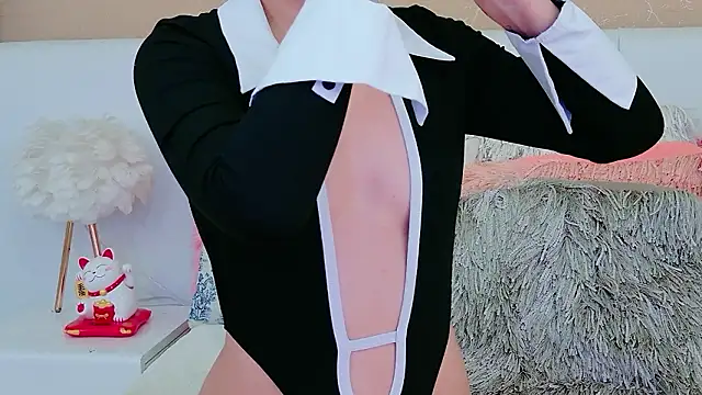 MiaDunoff online show from March 2026 09:31:01 PM