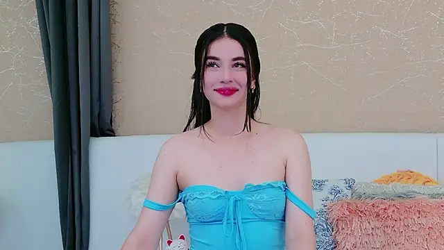 MiaDunoff online show from November 2025 09:37:01 PM