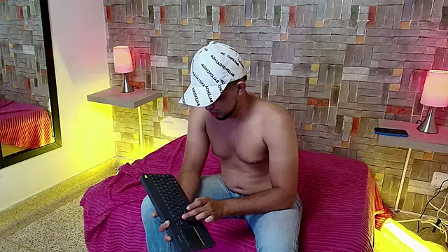 Snapshot of miiss__dulce chatting on October 2025 01:23:02 PM miiss dulce online show from October 2025 01:23:02 PM