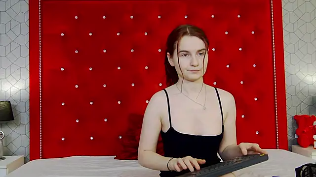 CherrySin online show from February 2026 08:32:02 PM