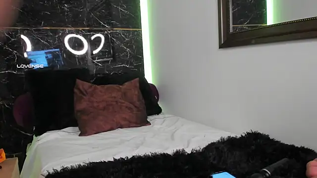 charlotte line online show from October 2025 06:31:01 PM