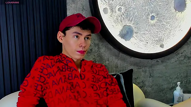 Snapshot of Deivid_oficial20 chatting on September 2025 07:27:01 PM Deivid oficial20 online show from September 2025 07:27:01 PM