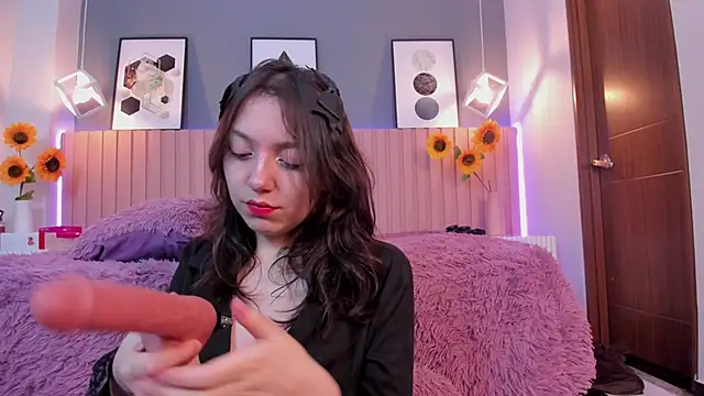 Nina Ford online show from April 2026 03:08:01 AM