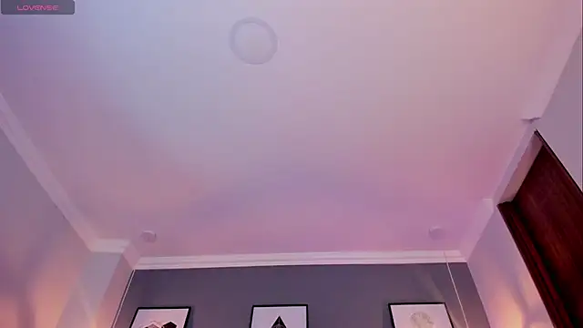 Nina Ford online show from January 2026 03:32:01 AM