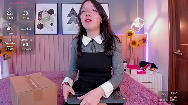 Nina Ford online show from February 2026 03:08:01 AM