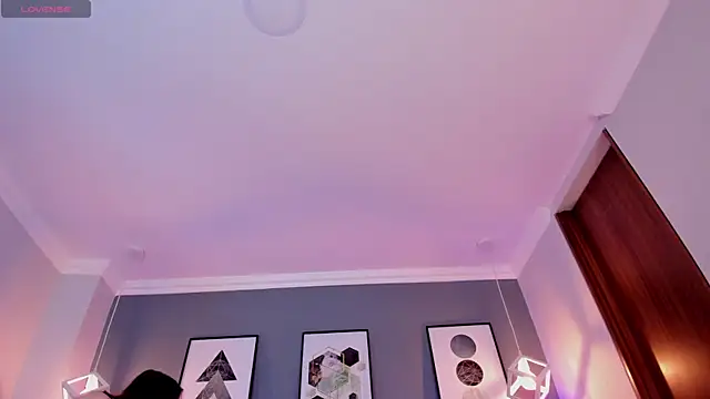 Nina Ford online show from November 2025 03:06:01 AM