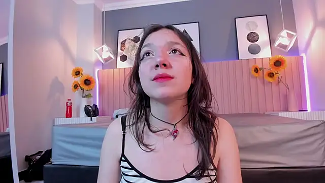 Nina Ford online show from April 2026 03:36:02 AM