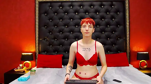 Luna Devil  online show from November 2025 06:52:02 PM