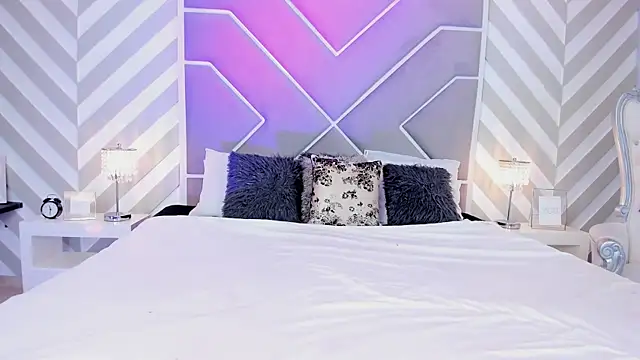 MissMahala  online show from November 2025 07:39:02 PM