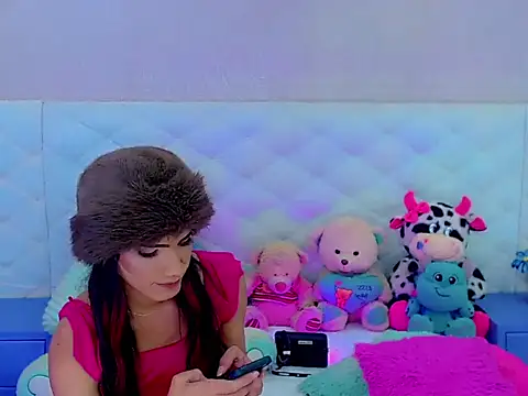 hanna sweett34 online show from October 2025 05:34:01 PM