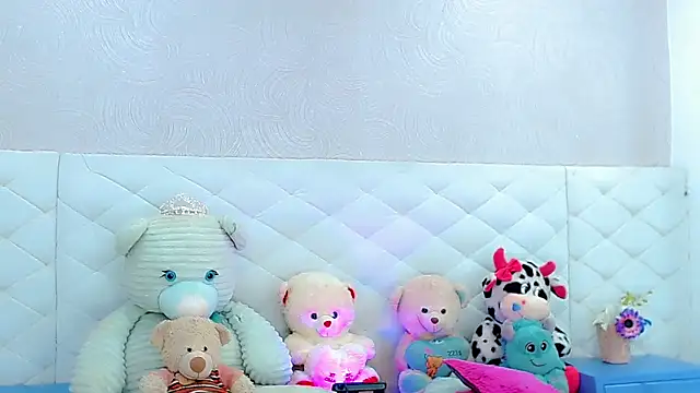 hanna sweett34 online show from November 2025 05:40:02 AM