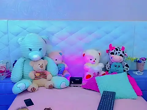 hanna sweett34 online show from September 2025 06:13:01 PM