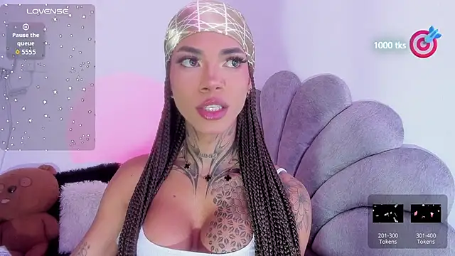 Snapshot of michell_danna chatting on December 2025 07:30:01 PM michell danna online show from December 2025 07:30:01 PM