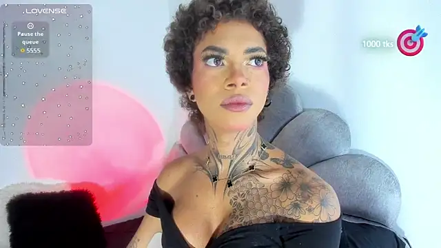 michell danna online show from December 2025 02:12:02 AM