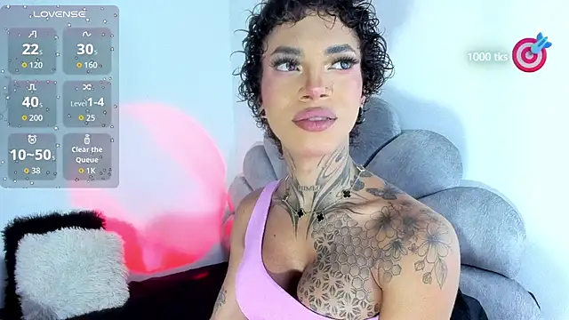 michell danna online show from November 2025 12:33:02 AM