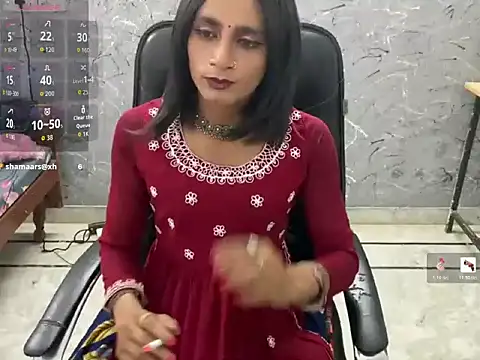 LuvLayla online show from July 2026 01:06:01 AM