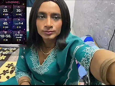 LuvLayla online show from June 2026 11:43:01 PM