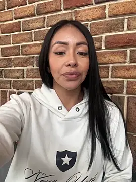 MarianaSandoval27 online show from March 2026 06:11:01 PM