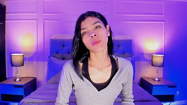 Snapshot of ALICESANDOVAL chatting on November 2025 11:25:02 AM ALICESANDOVAL online show from November 2025 11:25:02 AM